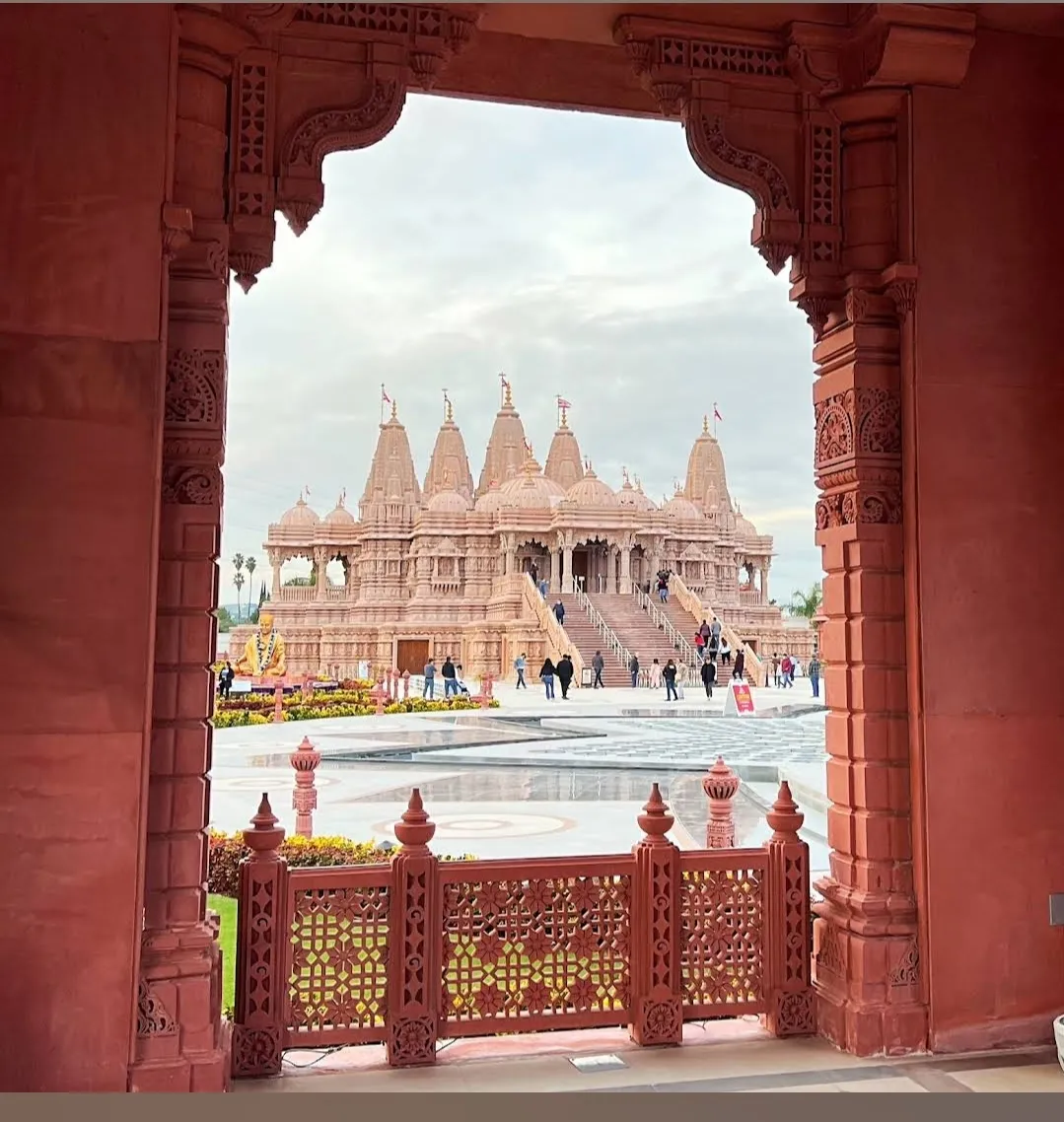 BAPS Shri Swaminarayan Mandir