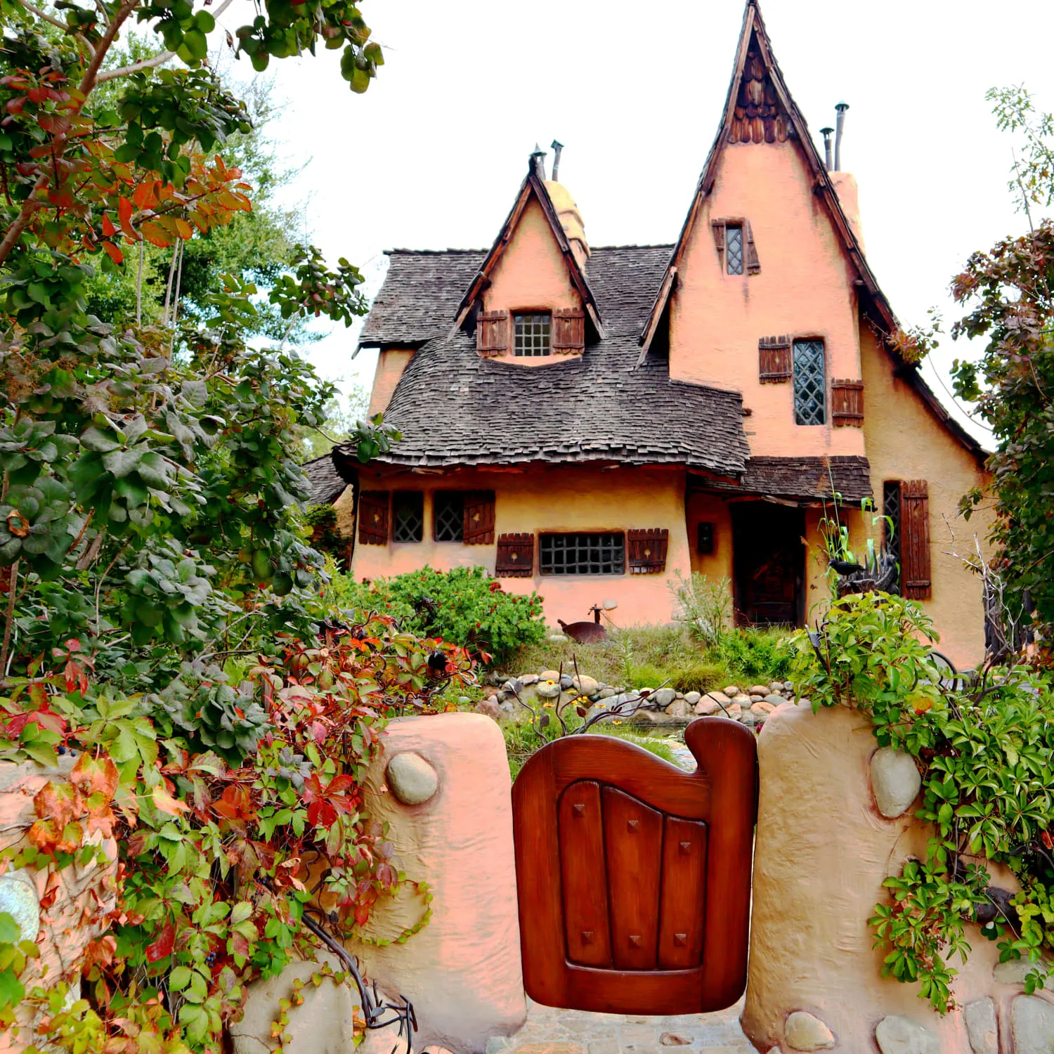 Witch's House (Spadena House)