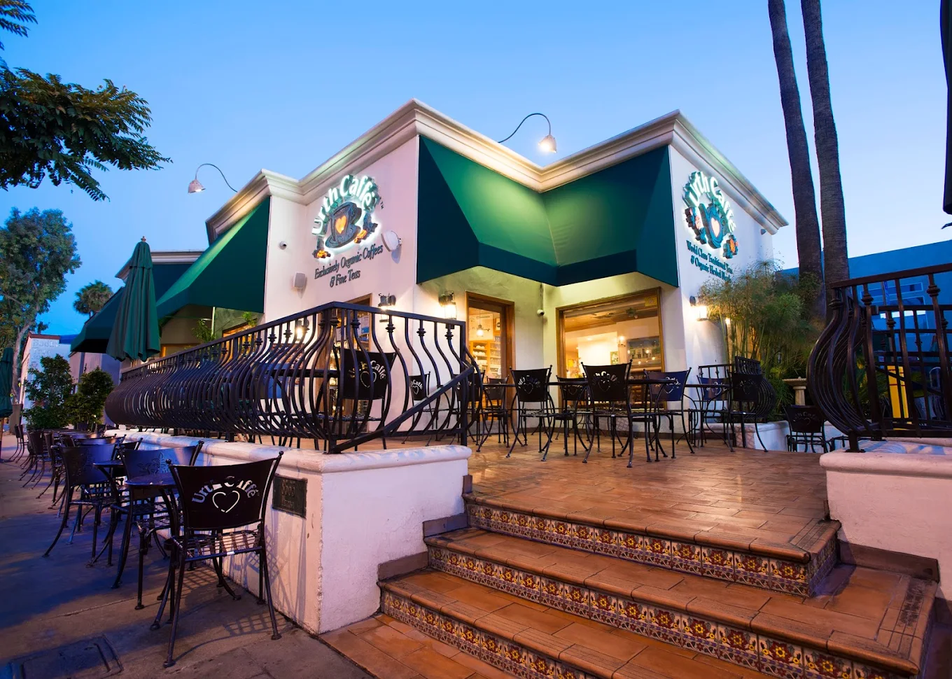 Urth Caffe (Melrose)