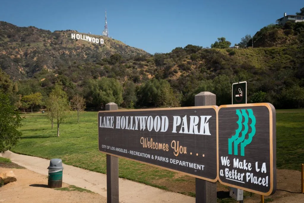 Lake Hollywood Park (Hollywood Sign photo spot)