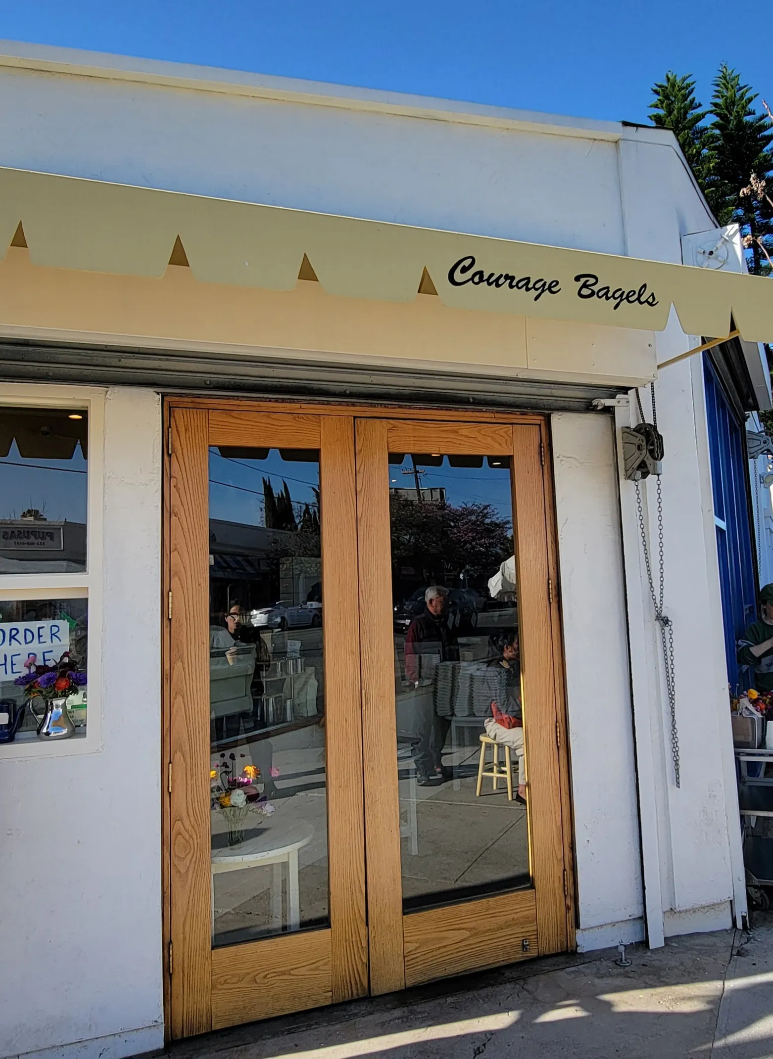 Courage Bagels (Virgil Village)